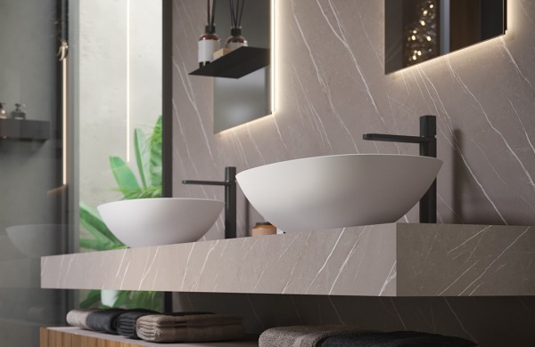 Bathroom surfaces: Arpa HPL 3447 Pulpis Light Kèr finish